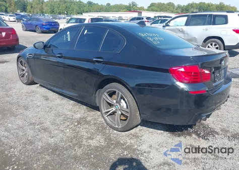 2013 BMW M5 z USA, uszkodzony, nr VIN WBSFV9C5XDC773174